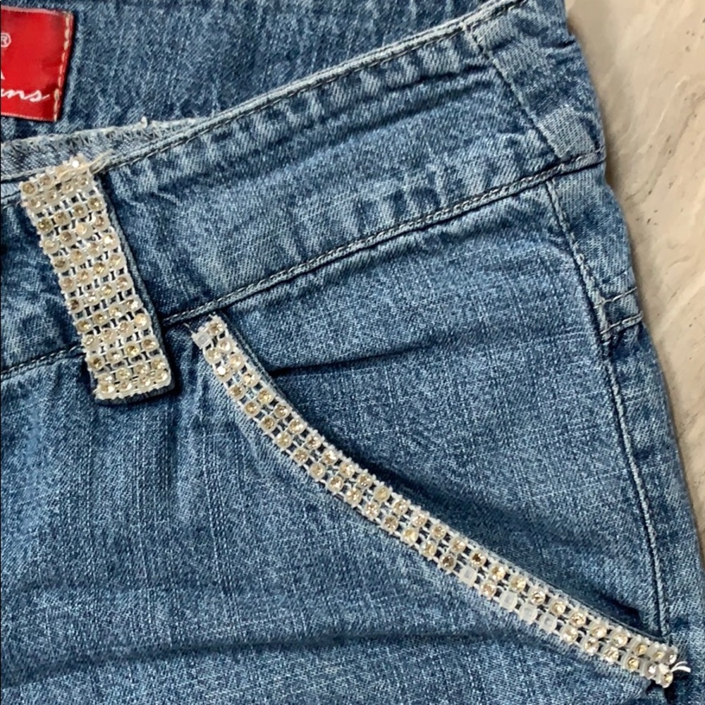 Jeans - Picture 2 of 3